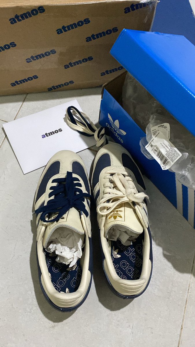 zesemyzi tweet media