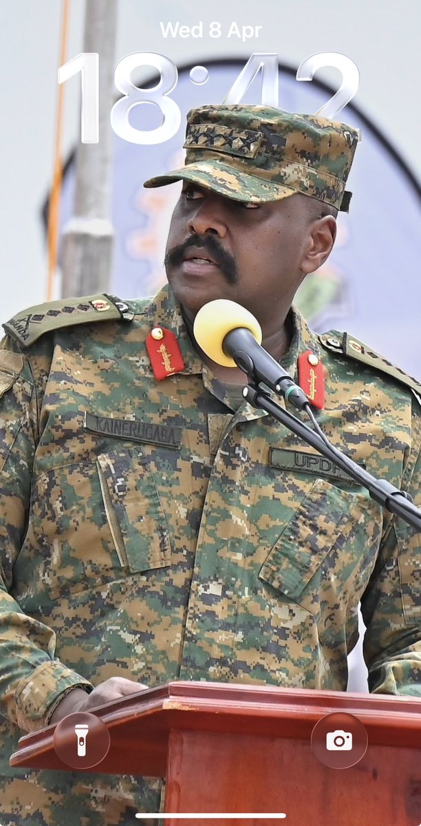 Mukidi molly tweet media