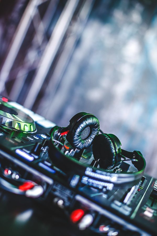 SeyVibezS tweet media