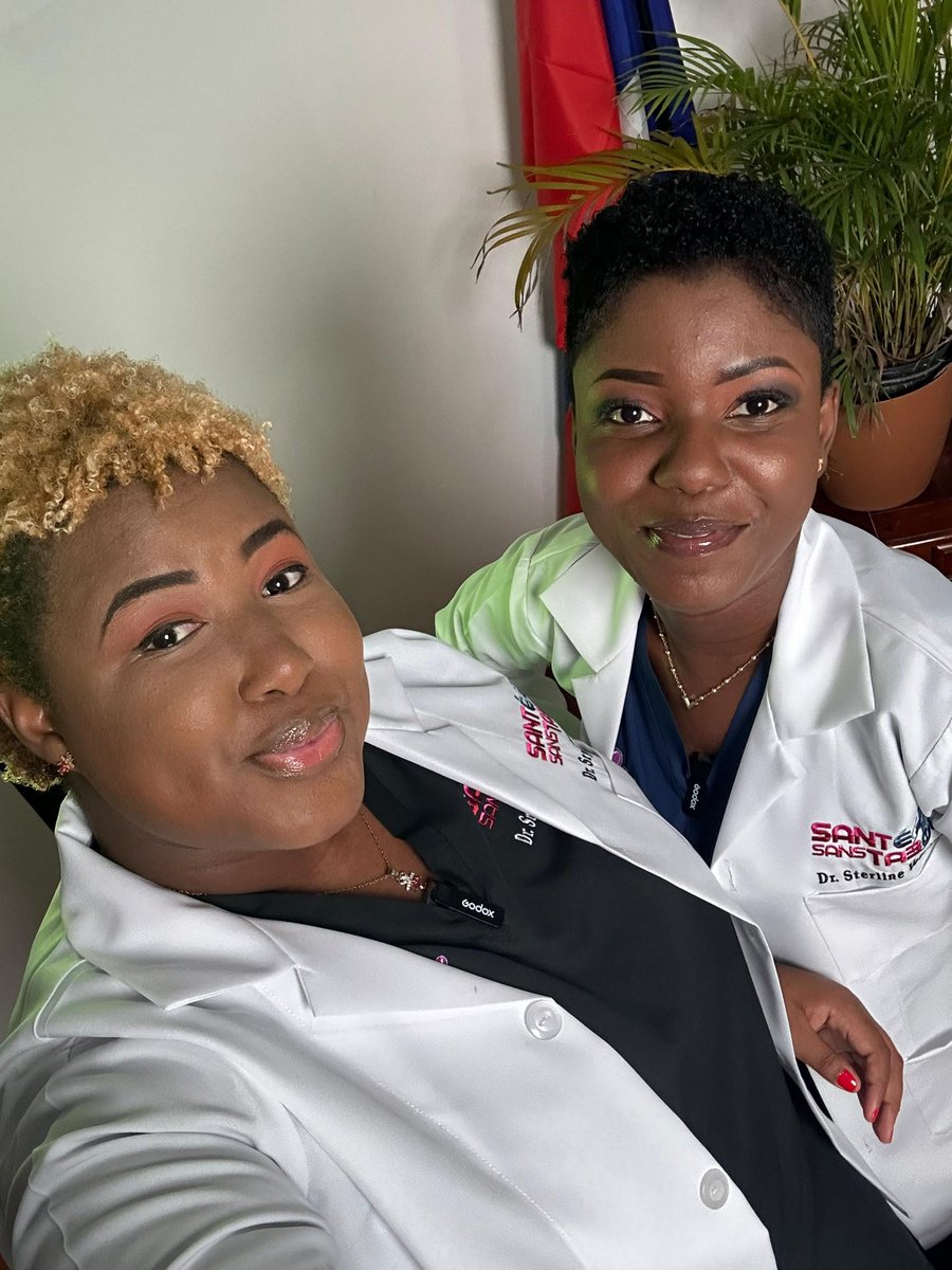 Reggii7's tweet image. Dr #SST @BelideMagazine yo😁😌