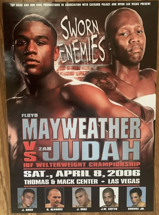 DanRafael1's tweet image. Scarce site poster in my #boxing collection from when Floyd Mayweather W12 Zab Judah to win IBF 147 title in a fight that included a near-riot in rd 10 when Zab landed purposeful low blow/rabbit punch &amp;amp; Roger got in ring &amp;amp; ignited a brawl. Utter chaos, which I was ringside for -