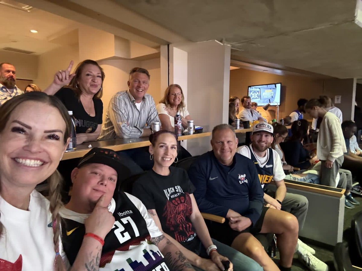 PRC_PrepRite's tweet image. 🏀  Basketball was great, but the company was better! We value partnerships that go beyond business. Grateful for everyone who joined us at the Nuggets vs. Spurs game this past weekend 💙 💛  

#buildingalegacy #prepritecoatings #nuggetsnation #suitelife #slamdunkpartners