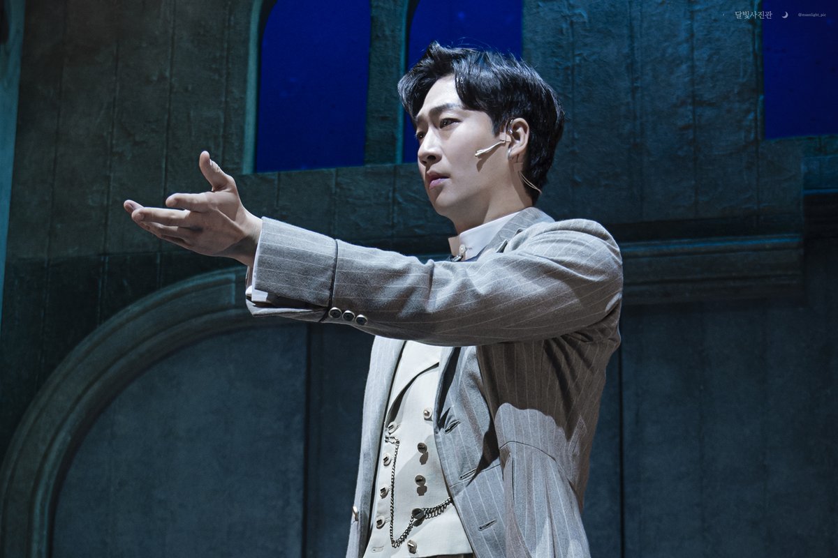 달빛사진관🌙 tweet media