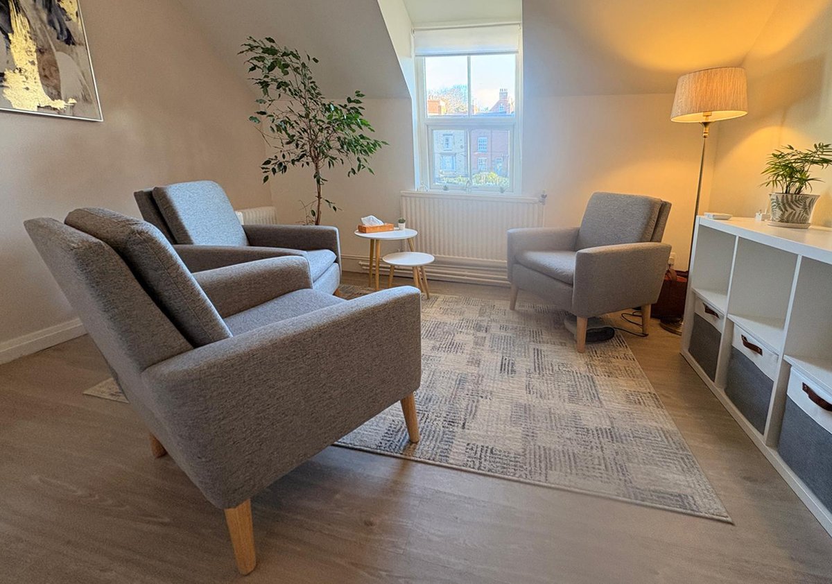RealCounselling's tweet photo. It’s a 'Pickering' therapy day today @thebalanceroomspickering
I work with clients in Pickering, Harrogate and York, and I also offer online sessions.

If you’ve been thinking about starting counselling, feel free to DM me or give me a call for a chat. #counselling https://t.co/bnTnACmxdz