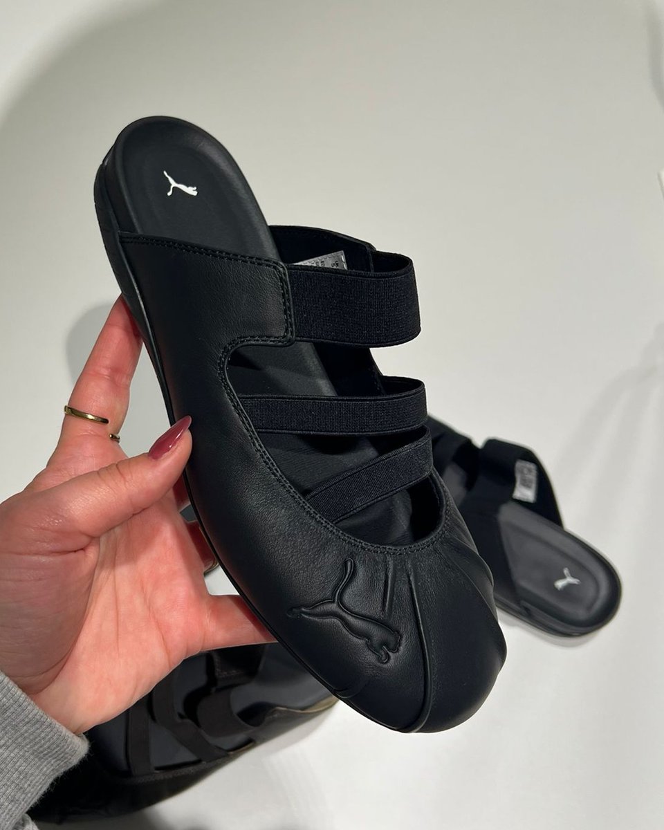 ModernNotoriety's tweet image. PUMA Speedcat Mule first look 🐈‍⬛✨