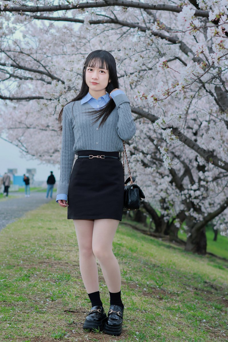 KFuna28's tweet image. おはようございます☀
『 桜季節の終わりに 🌸 』
りょんさん
@su12______ 

#りょん 
#ガールズフォト 
#portrait
#可愛い #love #美少女 
#ぐっちゃんphoto 
#可愛いと思ったらいいね
#桜ポートレート
#idol