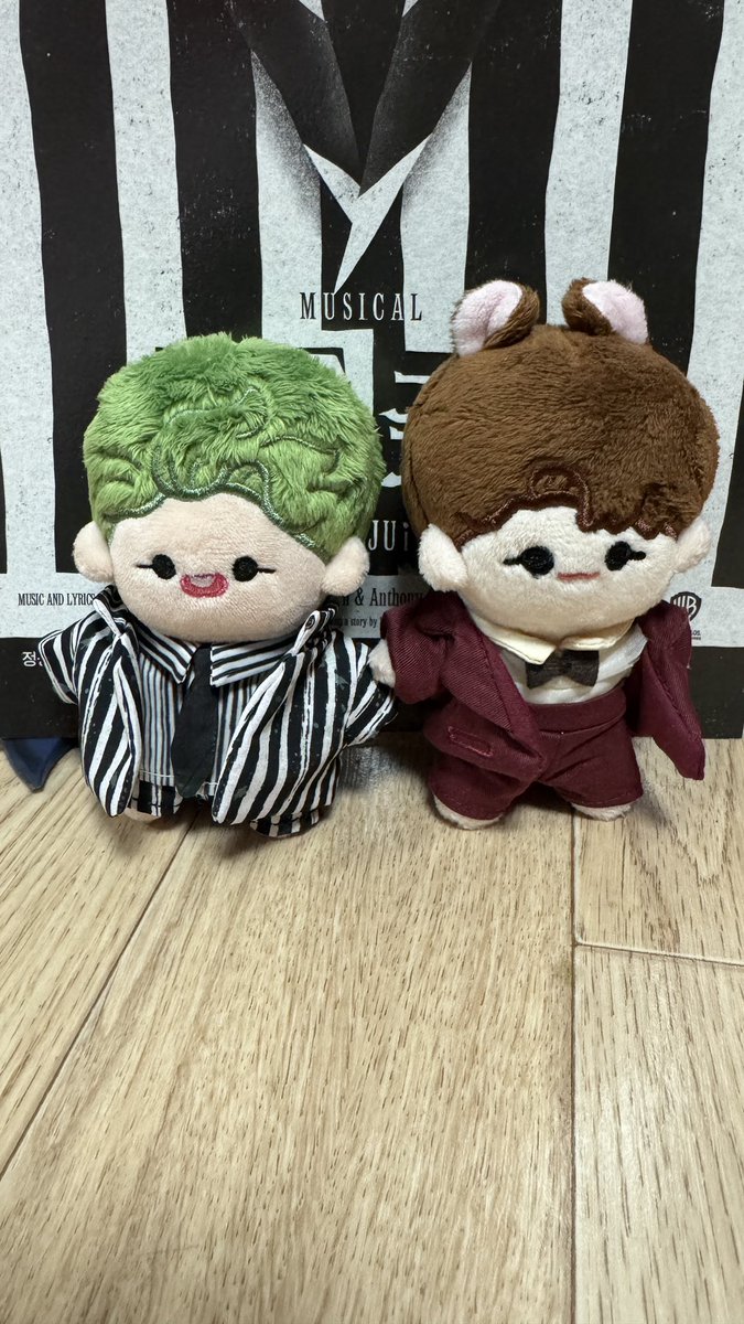 modori_xia1215's tweet photo. @Doll_XIAmong @xia_look 

비틀꼬몽이 너무 귀욥땅💚👻❤️
감사합니다🫶🏻❤️💚 https://t.co/d9vGHqjprT