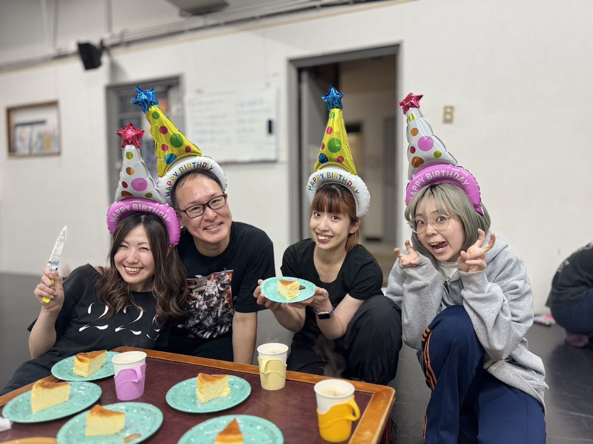 いいむろなおきマイムカンパニー tweet media