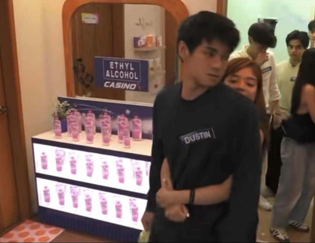 _eschyyy's tweet image. Wala bang ganito JadeWard? HAHAHHAHAA 

HEALING HEARTS JADEWARD
#NineToCasaDustBia