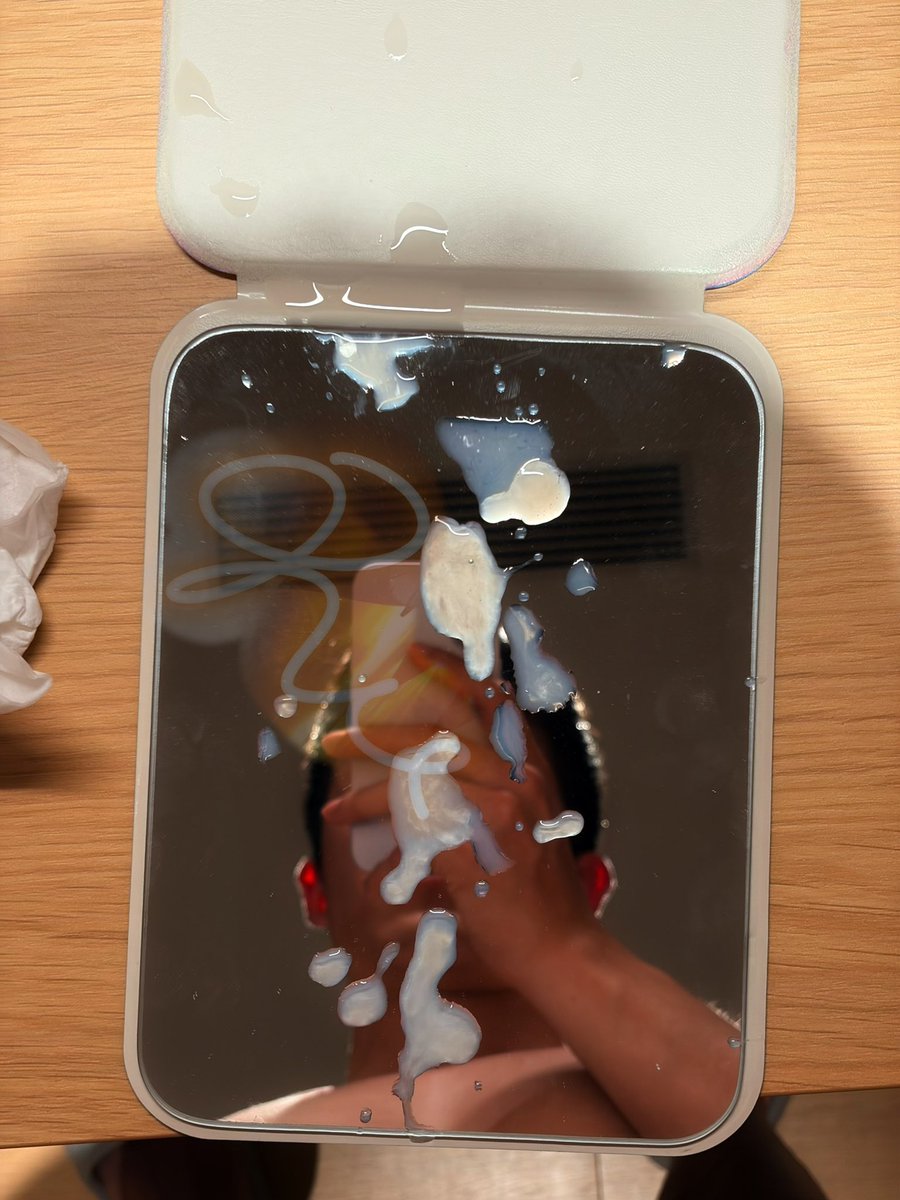 りいお tweet media