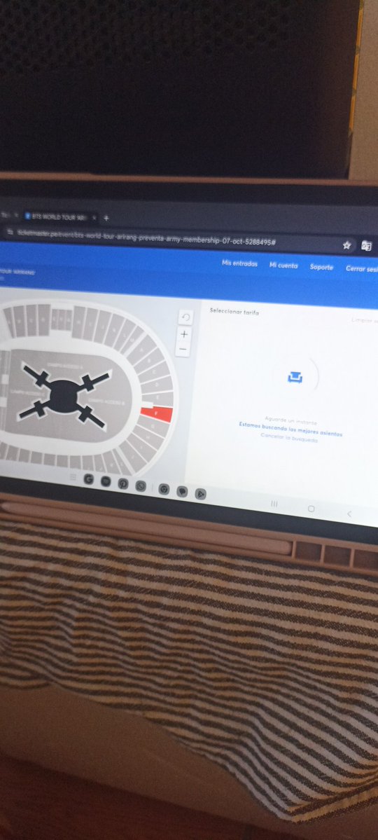 HOLA HERMANAS ARMYS #BTSPERU QUE HAGOOO ESTÁ HACE 5 MIN ASÍ, SELECCIONÉ OTRA ZONA Y NADA SIGUE ASÍ AUE HAGOOO