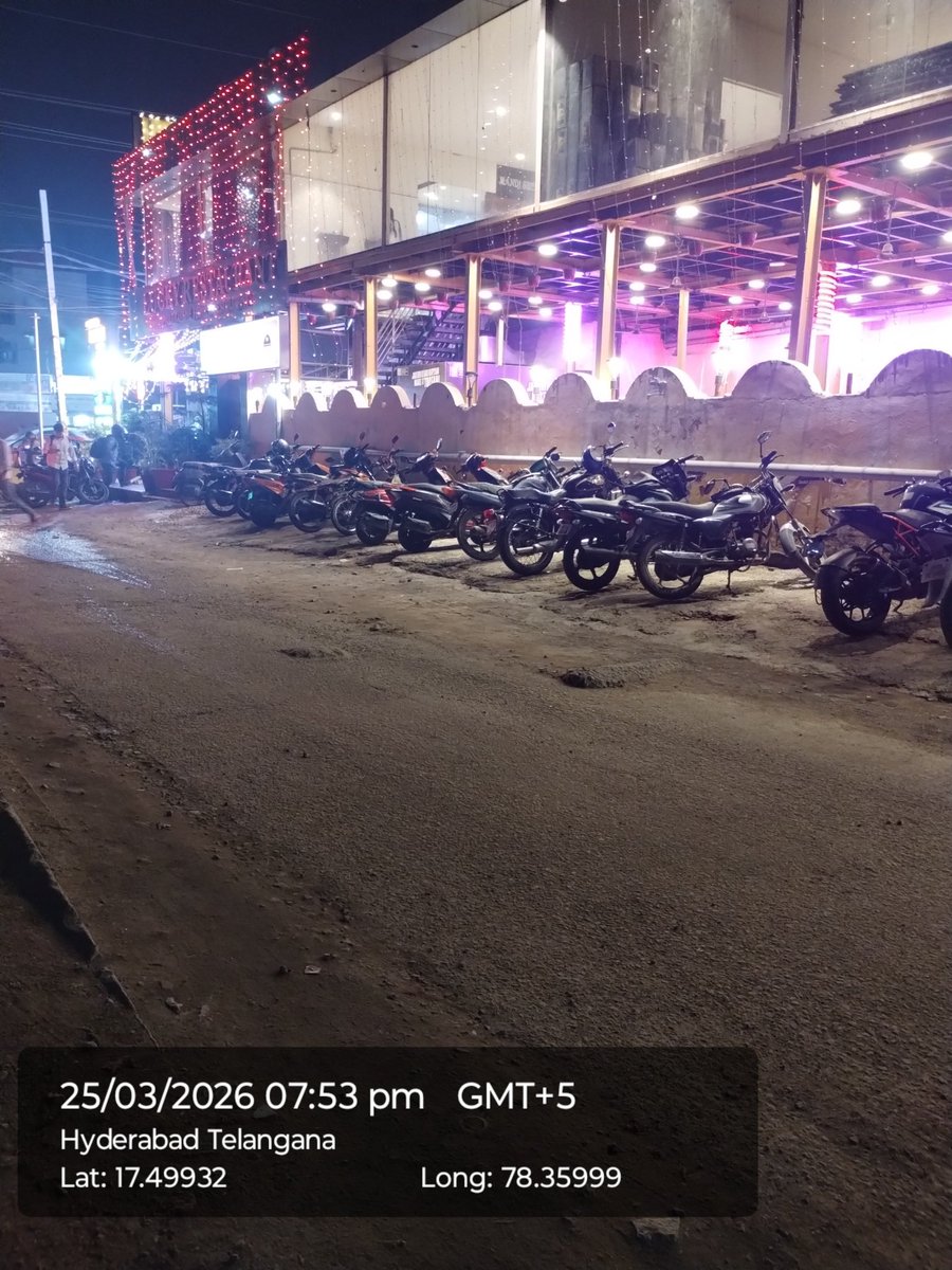 Hyderabadi tweet media