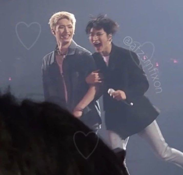 fixonfire 𓆩ᥫ᭡𓆪 * ・ tweet media