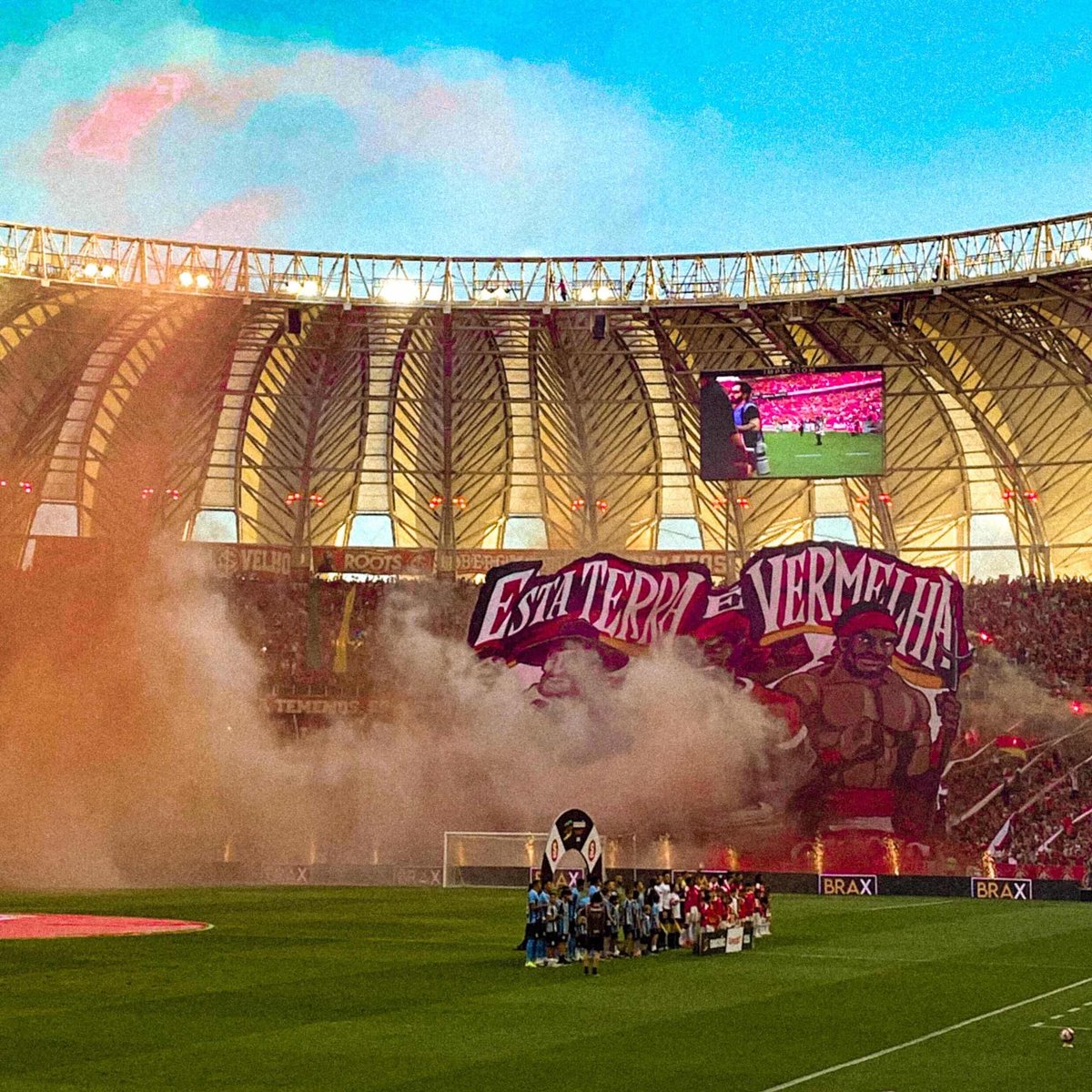 Lucas Collar tweet media