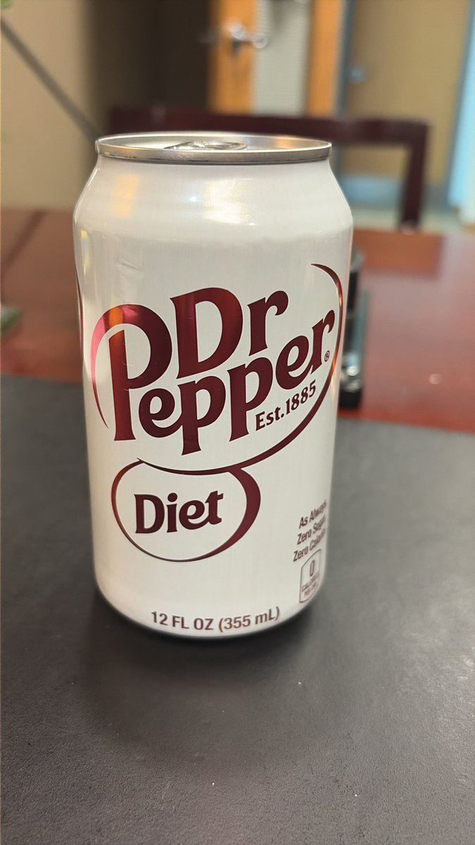 diedwards2's tweet photo. @drpepper Here’s mine - isn’t that the prettiest thing you’ve ever seen https://t.co/5wdUeTguph