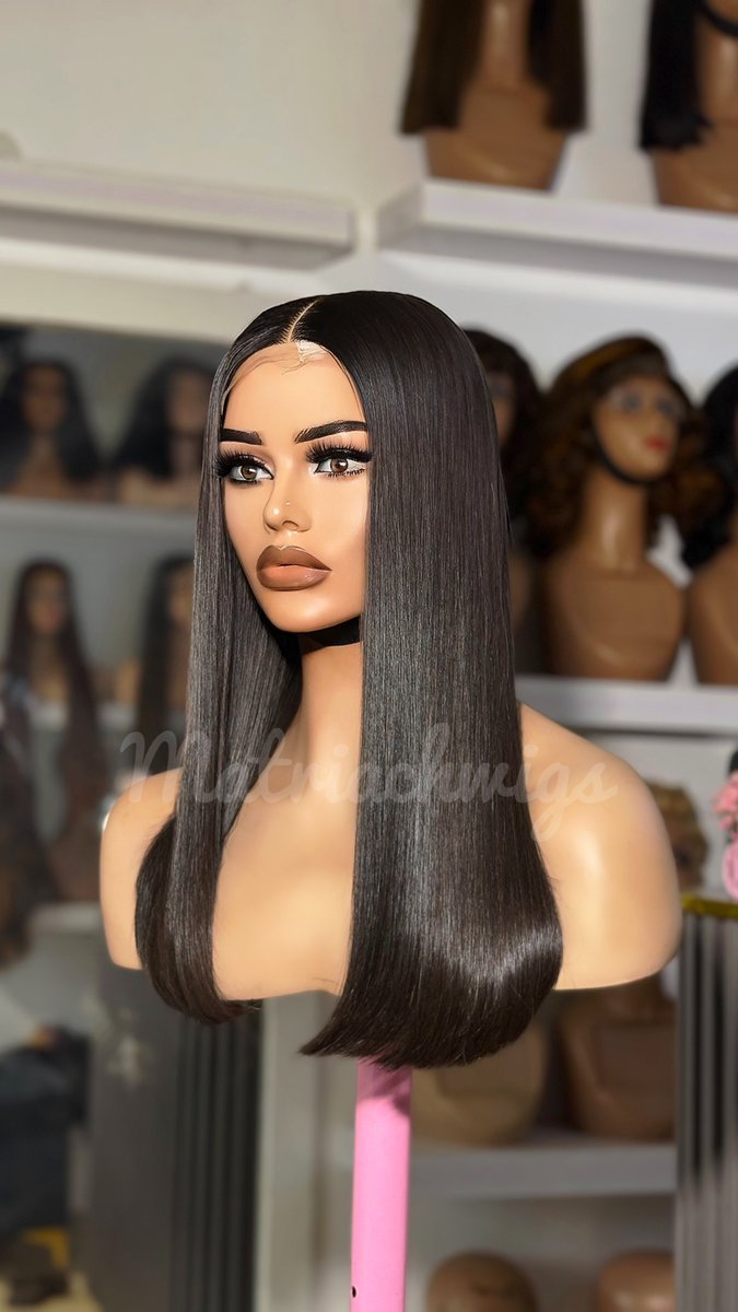 _Matriach's tweet photo. The owner is possibly on your timeline, please retweet so she can see it. 

Vietnamese bone straight || 300g || 16 inches || 2x6 closure 

🏷️ 260,000 naira https://t.co/Qvb7amcmJG