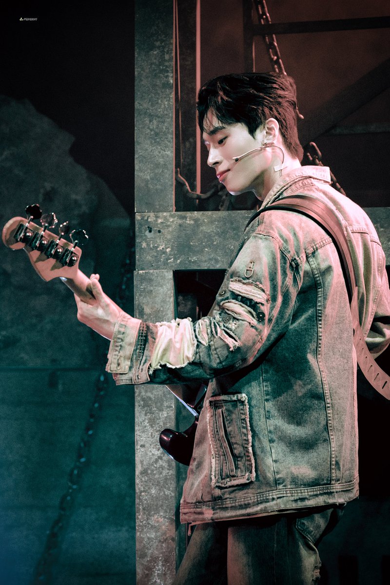 𝓶𝓸𝓷𝓸𝓸𝓷_𝓹𝓲𝓬 tweet media