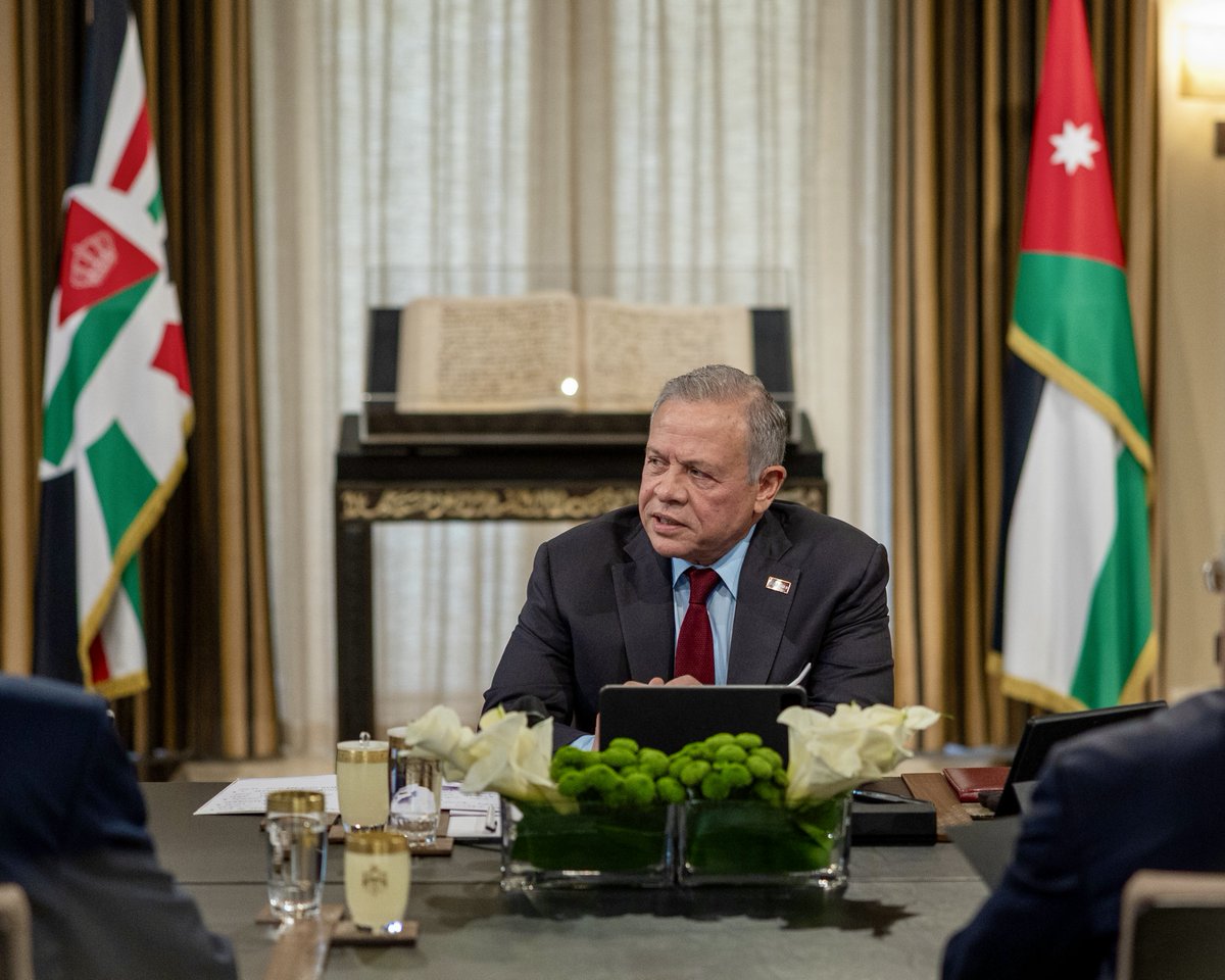 RHCJO's tweet image. His Majesty @KingAbdullahII welcomes the US-Iran ceasefire agreement as a positive step to de-escalate tensions in the region, affirming #Jordan's support for Pakistan's efforts to mediate a lasting agreement that addresses all issues that have led to instability and insecurity