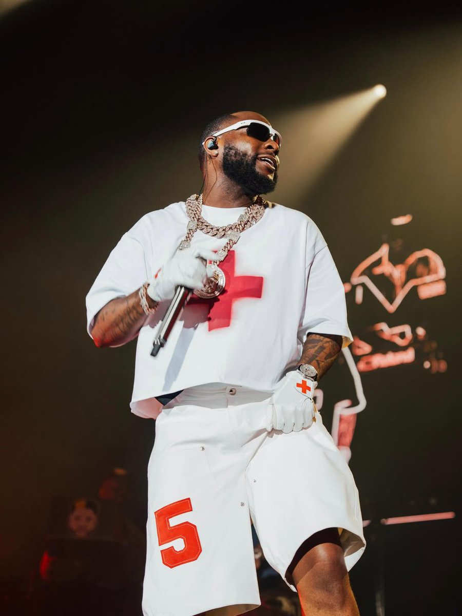 Emmyglobal1994's tweet image. Mr worldwide ❤️❤️❤️❤️❤️

#30BG #Davido