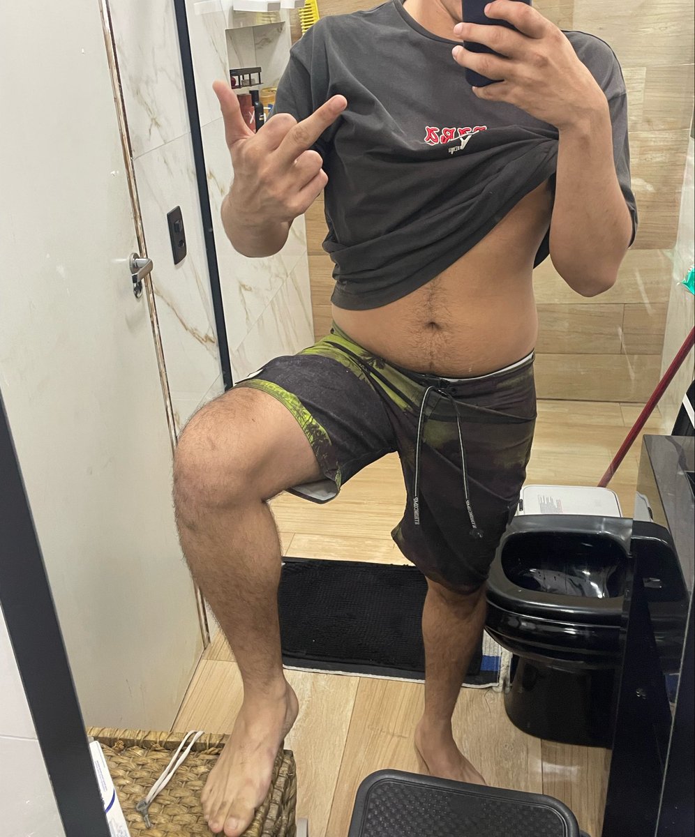 FindomYan's tweet image. Pack do pé para as otarias

#findomm #findom #alphafoot #alphamale #footfetısh #feetmale #cashmaster