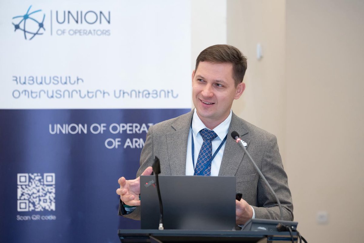 UnionOperatorAM's tweet photo. 📡Day 2. Application of Artificial Intelligence in Various Sectors of the Economy. 

This discussion was dedicated to the application possibilities of artificial intelligence, especially in the fields of telecommunications and cybersecurity. https://t.co/c8RyZhelfq