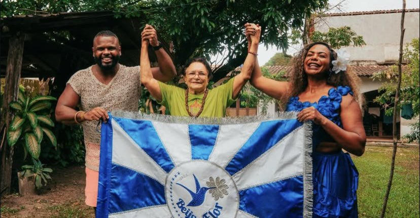 🚨 AGORA: "Zeneida: O Sopro do Pó de Louro" é o enredo da Beija-Flor para o Carnaval 2027.

A agremiação apresentará a trajetória de Zeneida Lima, uma das principais referências culturais do Marajó, no Pará, e também destaque nacional por sua atuação como ambientalista.