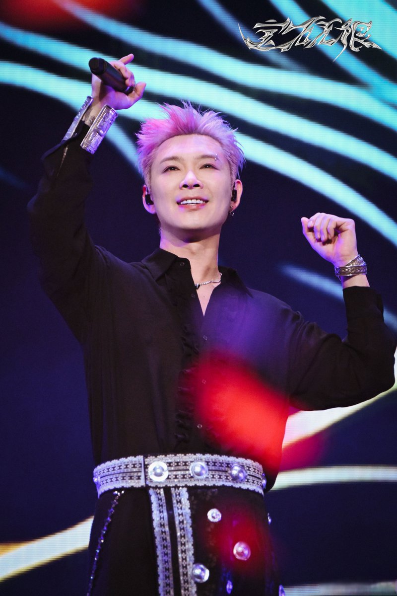 Treligieuse tweet media