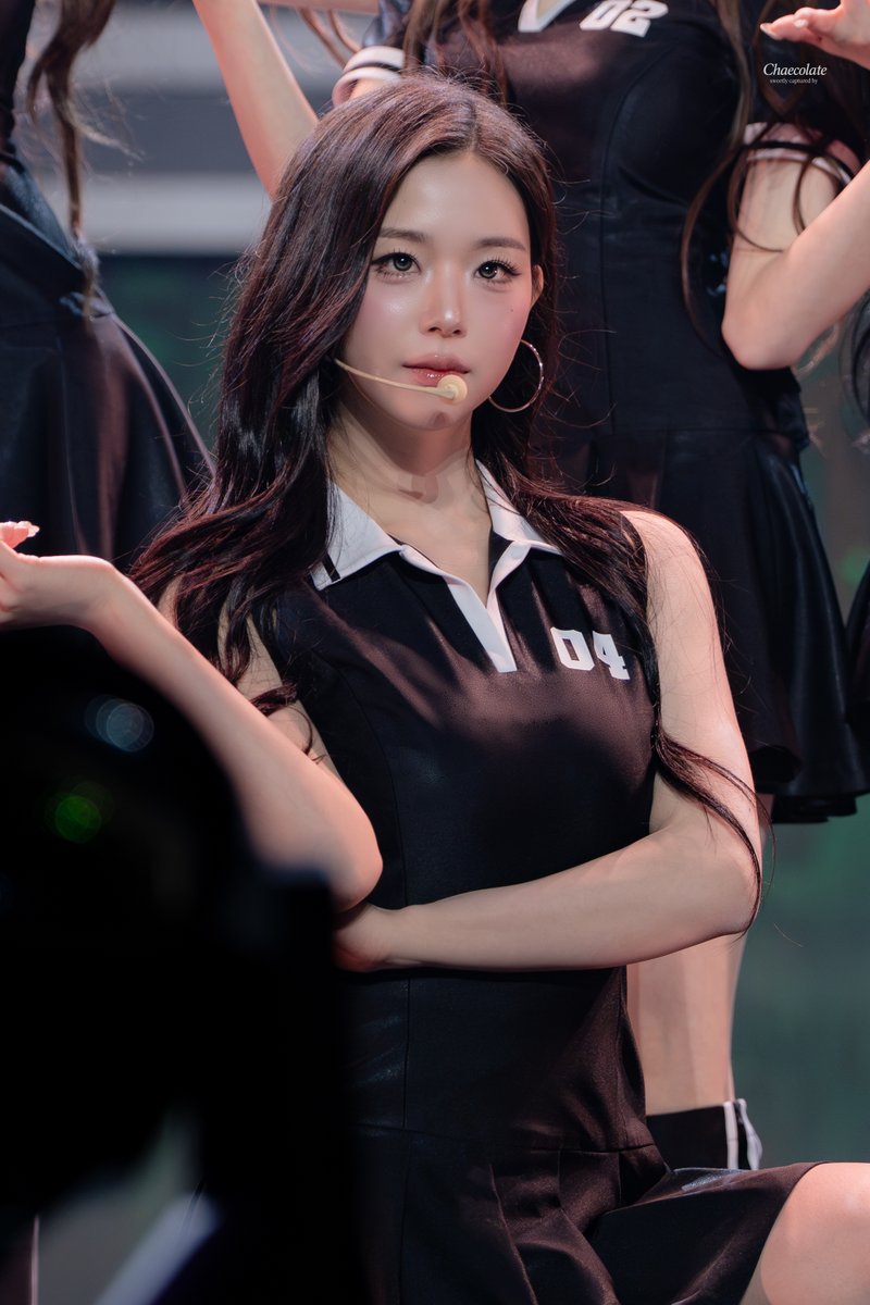 Chaecolate tweet media