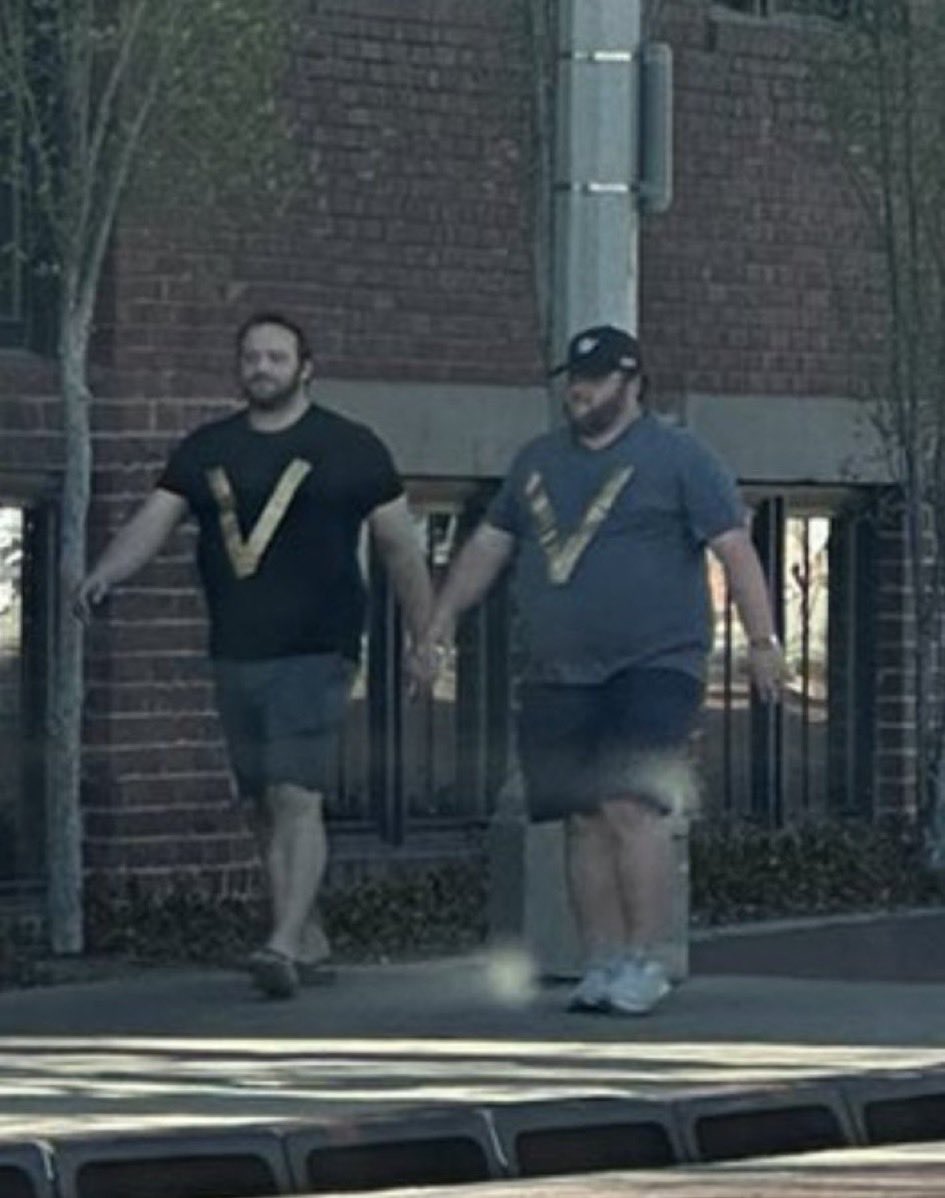 Rawesome tweet media