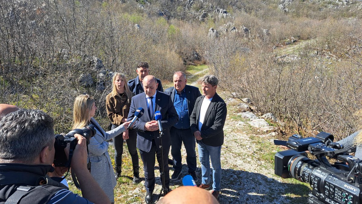 Tomo Medved tweet media