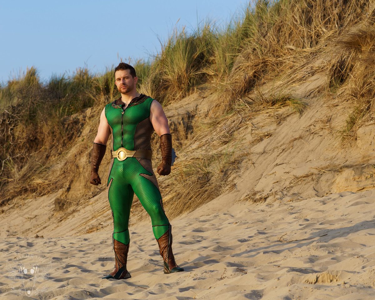 King of the North Cosplays tweet media