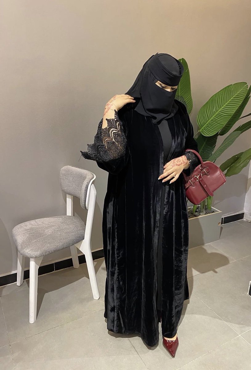 الشيخه ناديه 🧕🏻📿🌜🕌 tweet media