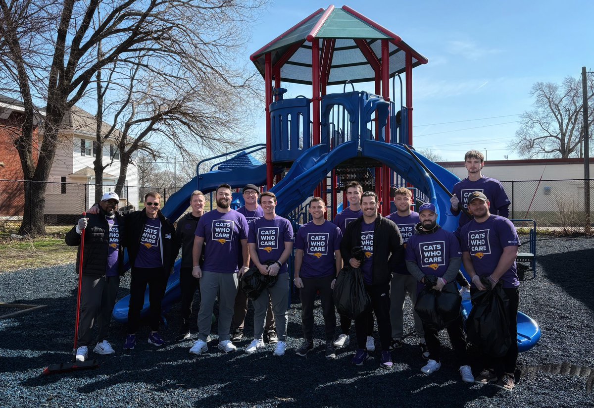 PeteMoris's tweet photo. UNI Day of Service 💜💛

Coach Stepsis &amp; the @UNIFootball staff are busy cleaning up the playground at the Boys &amp; Girls Club.

Cats Who Care | #UNI150 🐾 https://t.co/NOFudZKUPq