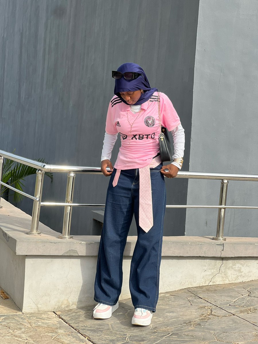 Mubarakah 🌸🤍🎧🎀💕 tweet media