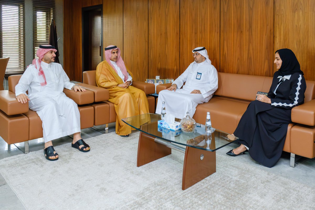 جامعة جدة tweet media