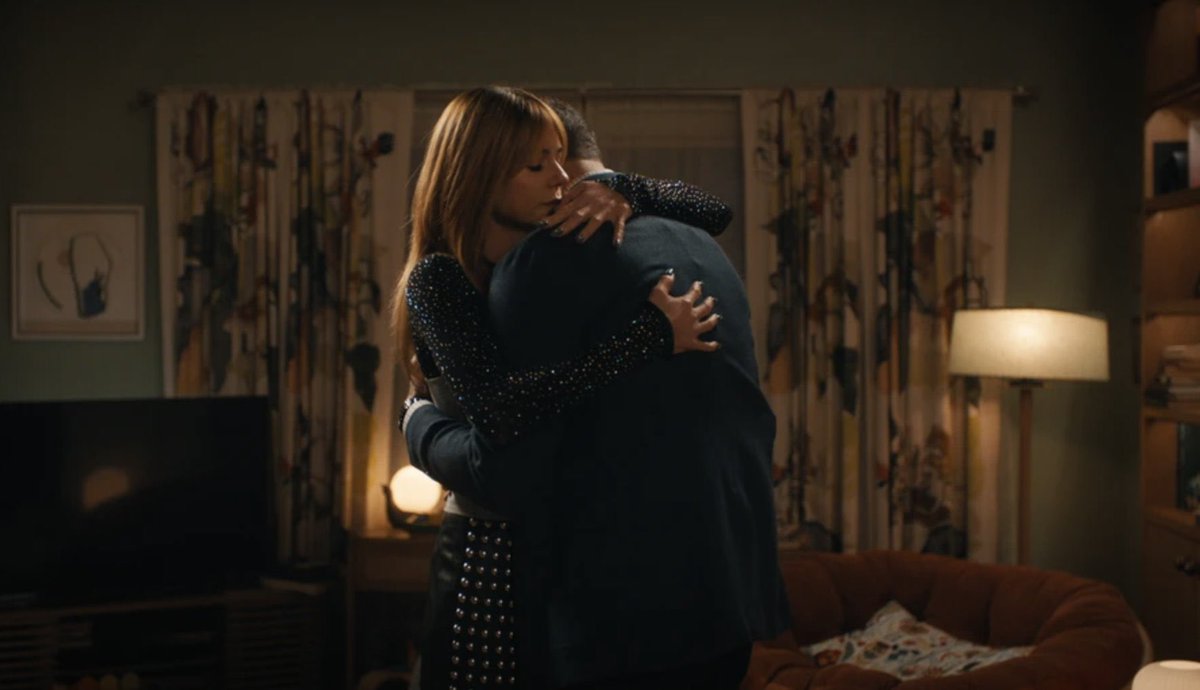 em (fan account) tweet media