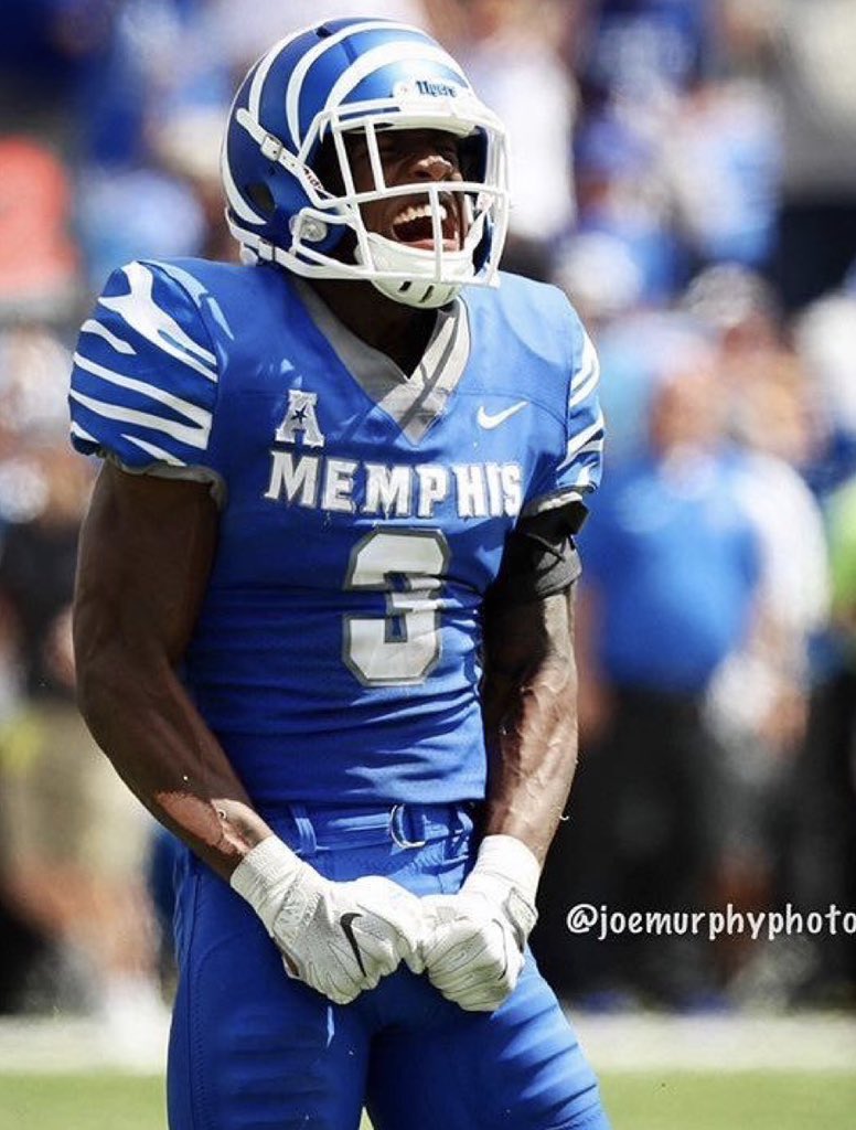 LandonPrentiss6's tweet photo. I will be at the University of Memphis on the 18th!! @CoachLacey24 @CoachPDUB_ @CoachMathies @CoachKeegan_ @koachcam @Heat7v7 @5CorbinWalker @Jaylensmith724 @wallysscurry4 @CoachKnight36 https://t.co/8ssmYUKFoB