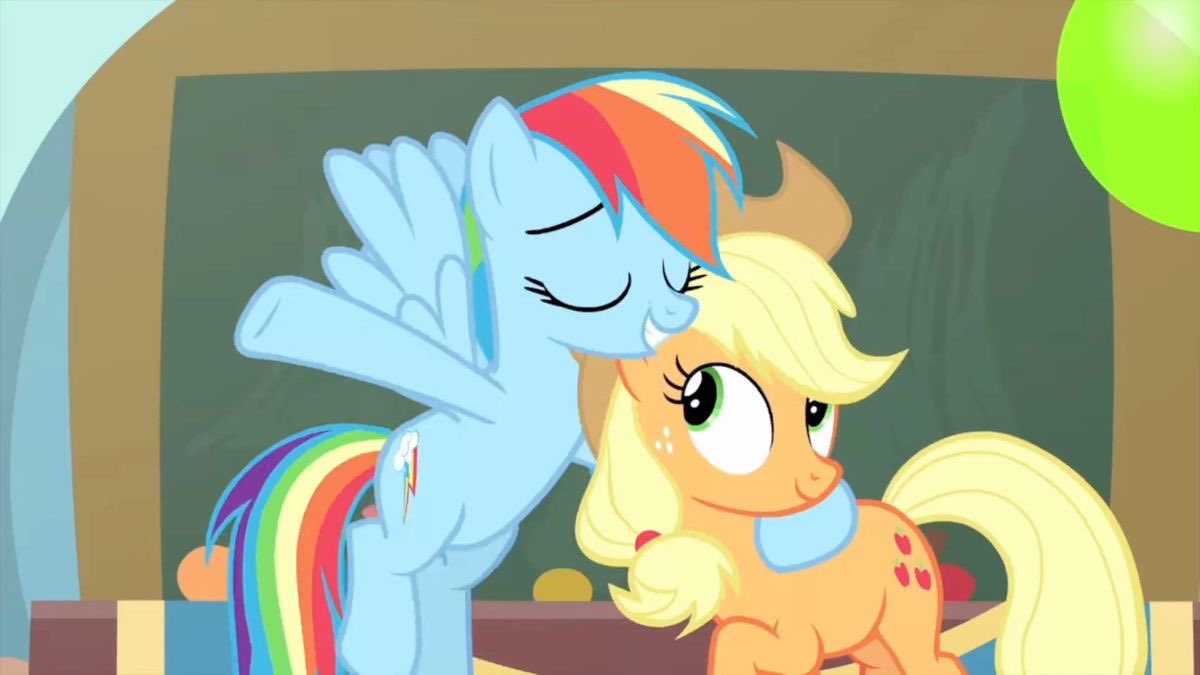 applechordd's tweet photo. they love each other so much #appledash https://t.co/BpMRwiOmlO