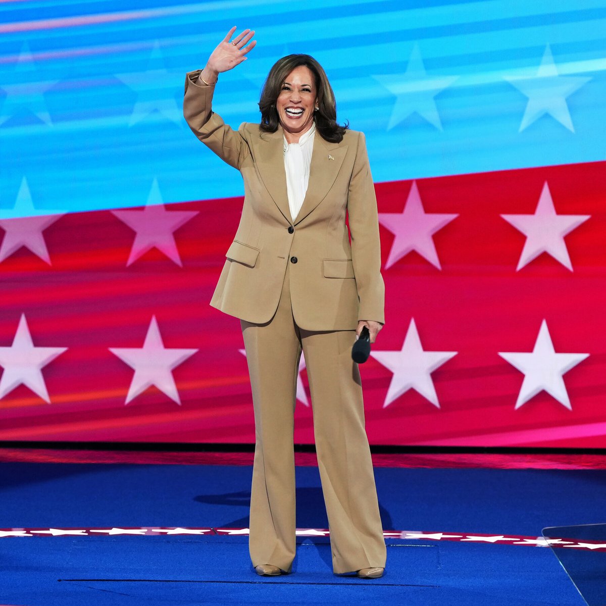 Teodhora tweet media