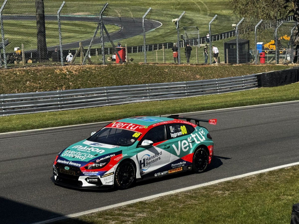 Touring Car Hub tweet media