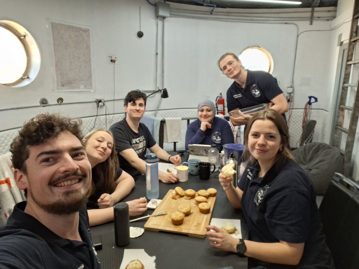 TheMarsSociety's tweet image. Crew 333—students from UC Louvain 🇧🇪—wrapped up an impressive #MDRS mission in Utah, conducting EVAs, testing experiments &amp;amp; thriving in a Mars-like environment. Science, teamwork &amp;amp; resilience on full display. #marsanalog #utah #themarssociety #stem #crewtraining @UCLouvain