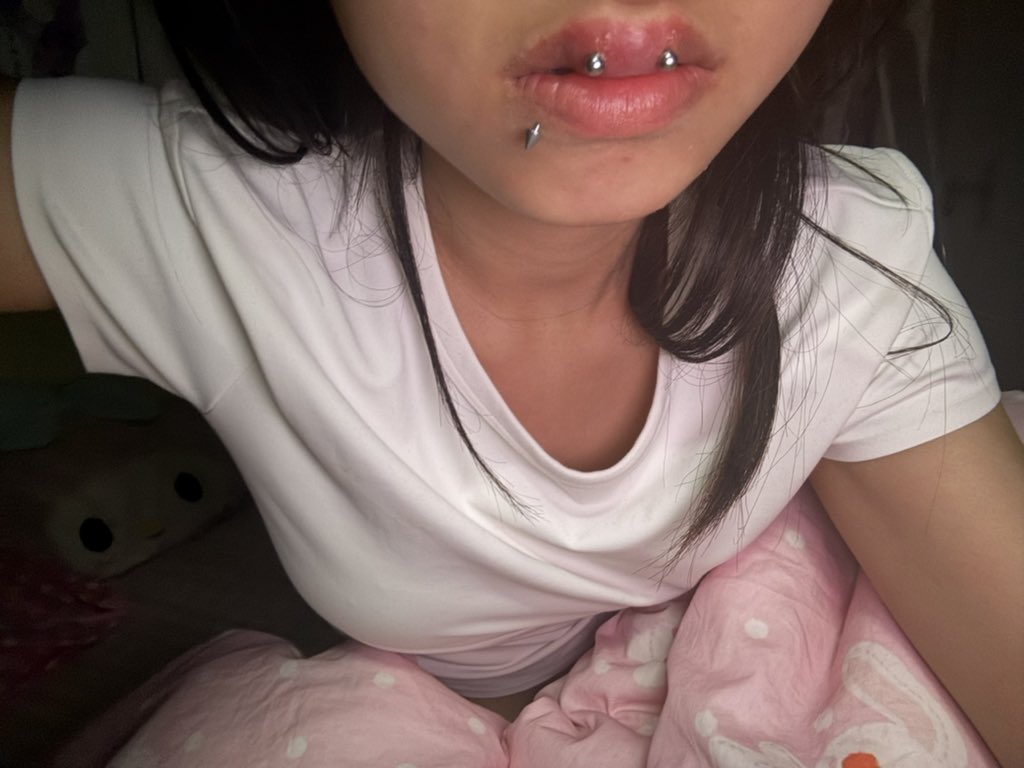 你是痛苦 tweet media