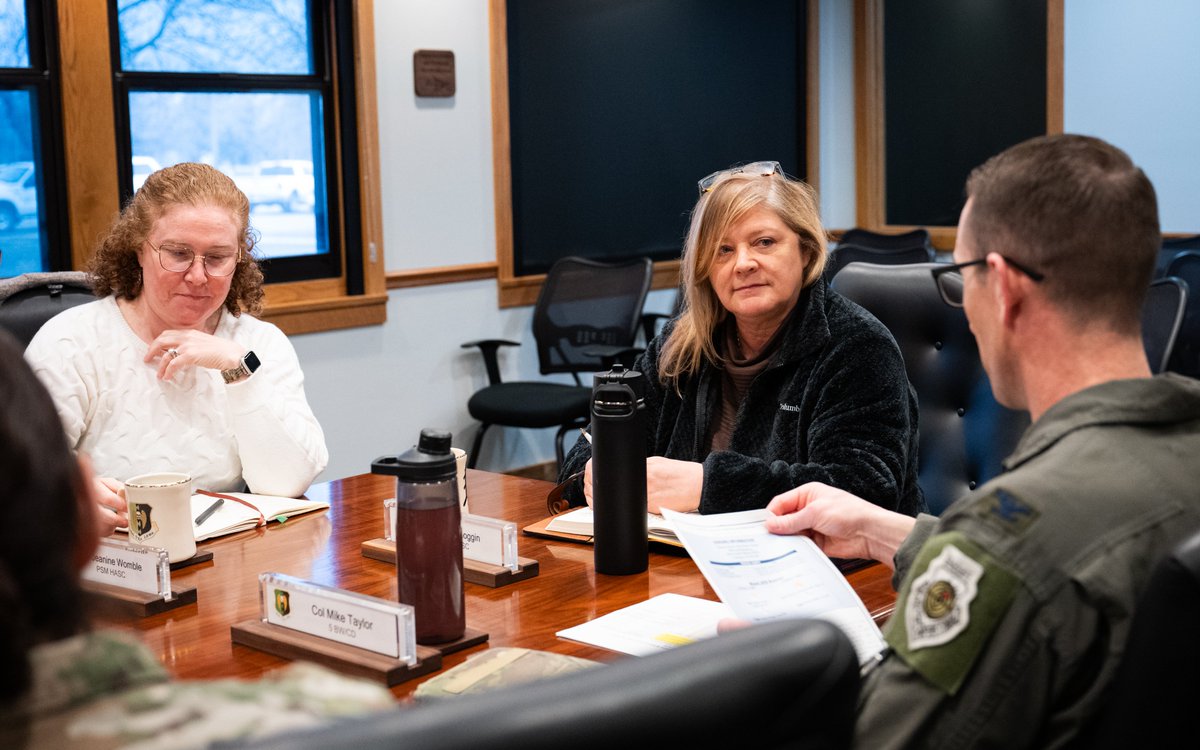 TeamMinot's tweet photo. Yesterday, Minot Air Force Base welcomed members from the House Armed Services Committee to see and learn about the Team Minot mission! ✈️ 🤝 https://t.co/7tysfwUNZS
