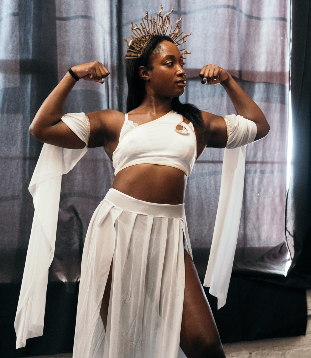 VeVe Lane tweet media