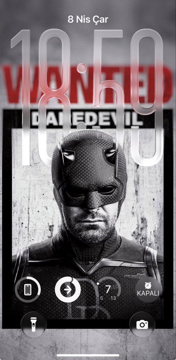 dünyanın en iyi duvar kâğıdı falan daha iyisi çıkar mı sanmam