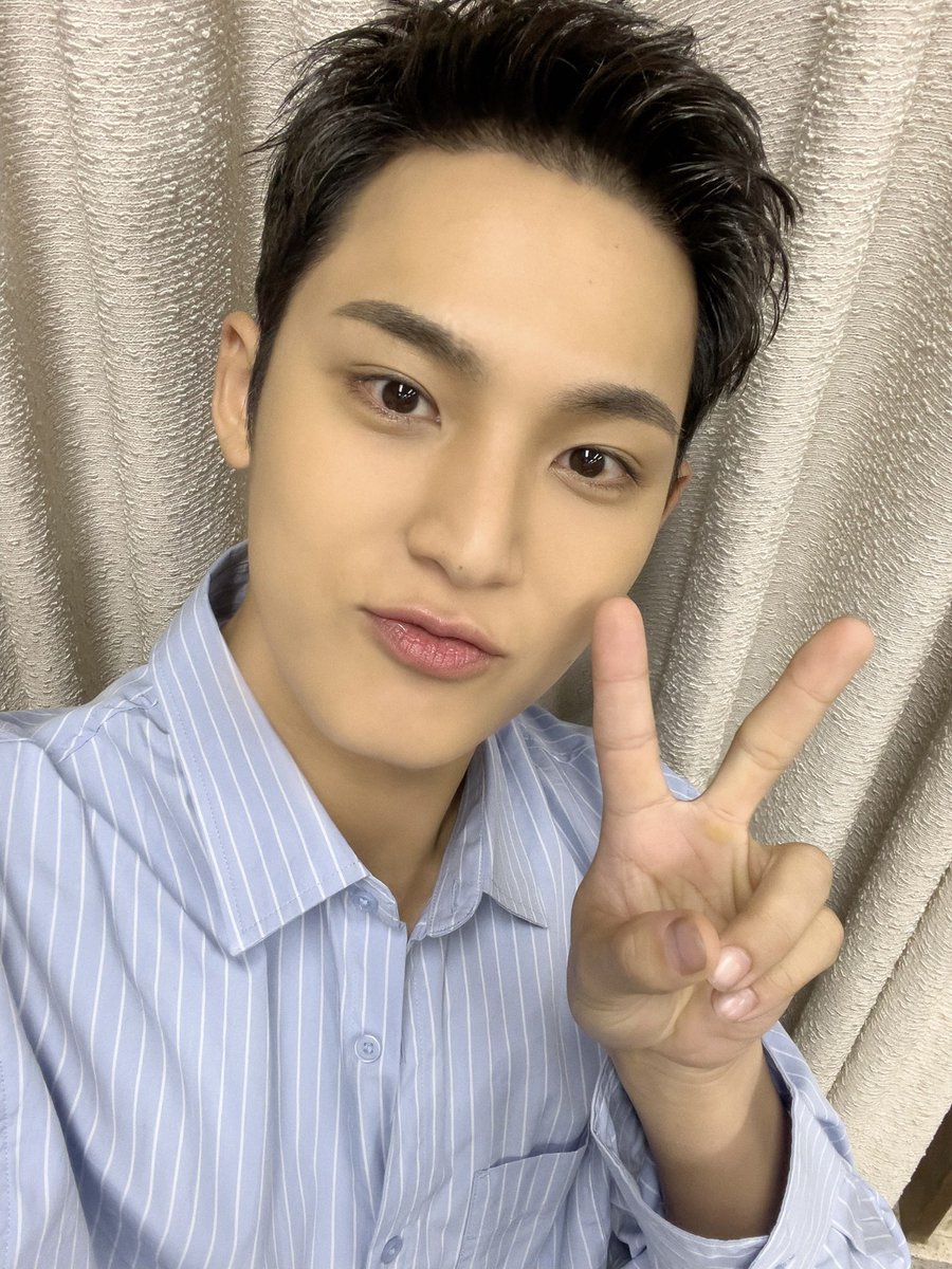 N년 전 오늘의 민규 tweet media