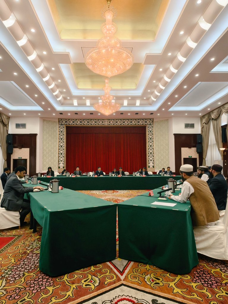 He Rulong 何儒龙 tweet media