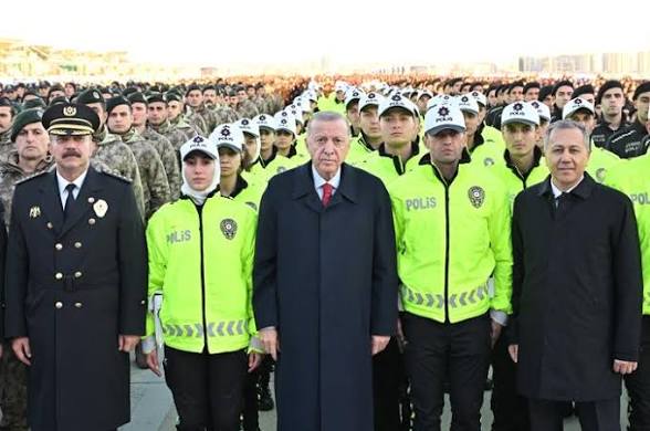 turan türk tweet media
