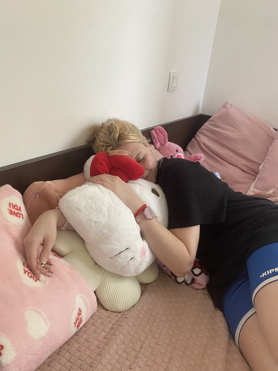 carré d’as tweet media