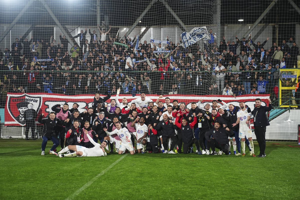 OBE #LEGEND tweet media